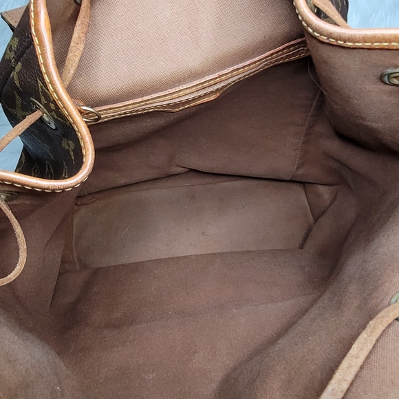 Louis Vuitton Monogram Canvas Montsouris GM - Picture 11 of 11